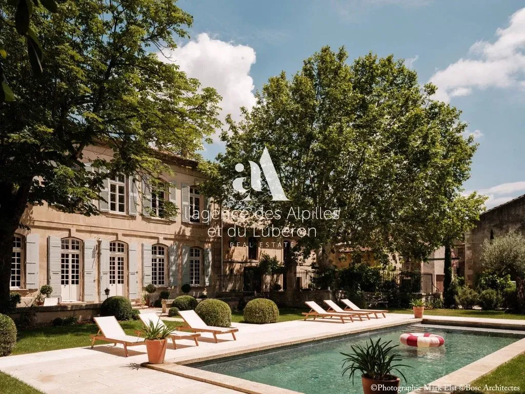 Bassein - Luxury Farmhouse with Pool in Eyragues