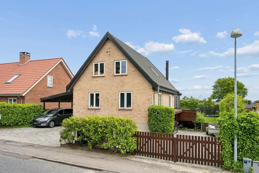 Välivaade - 1949 Villa with Garden in Helsinge