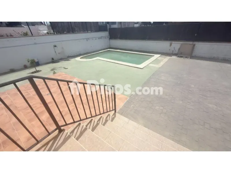Bassein - Semi-Detached House with Pool in Ciparsa Dunamar