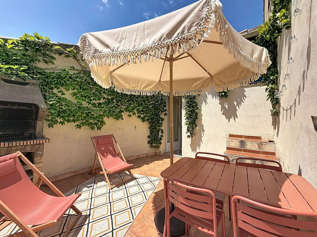 Terrasse - Maison Charmante avec Terrasse à Avignon