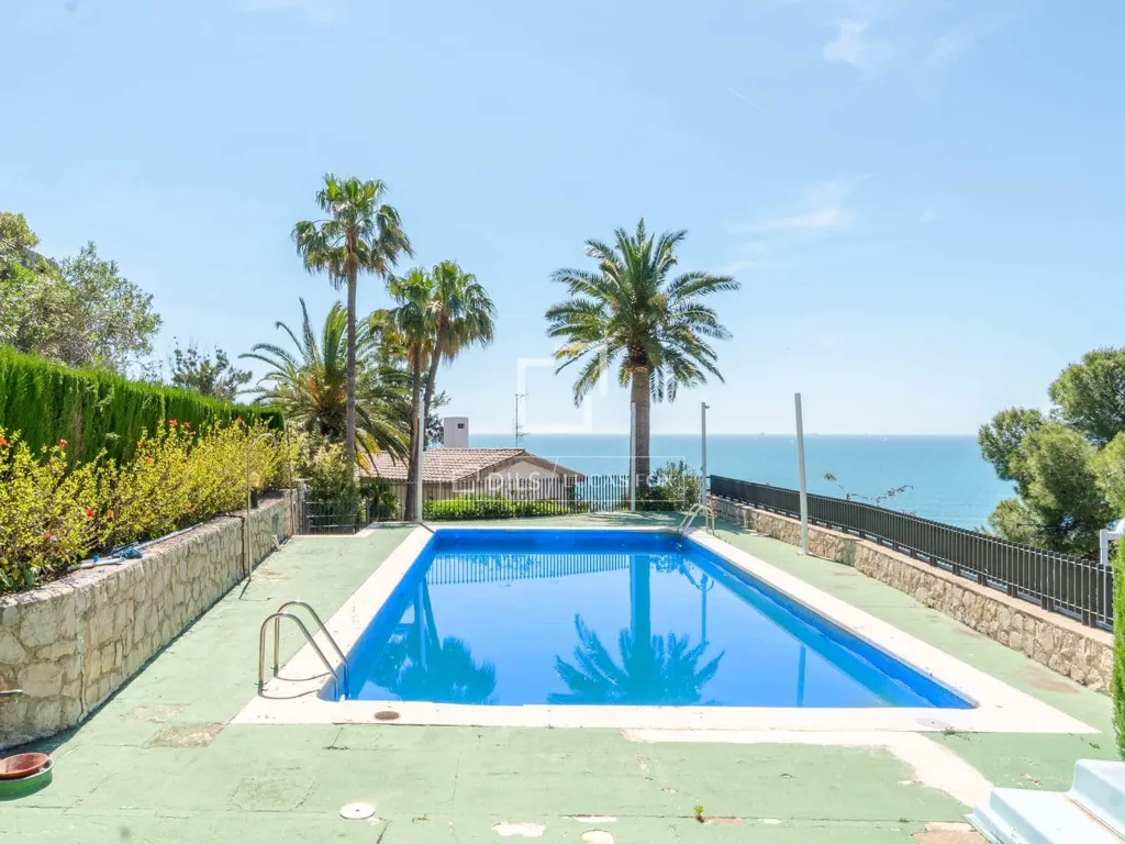 pool_area