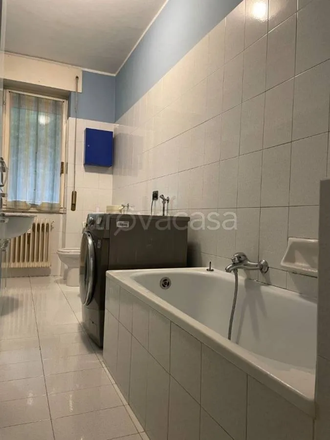 Baños - Fully Furnished Flat with Balcony in Arona