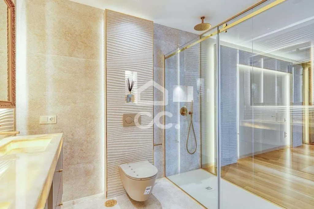 Vannitoad - Luxury Seafront Apartment in Vila do Conde