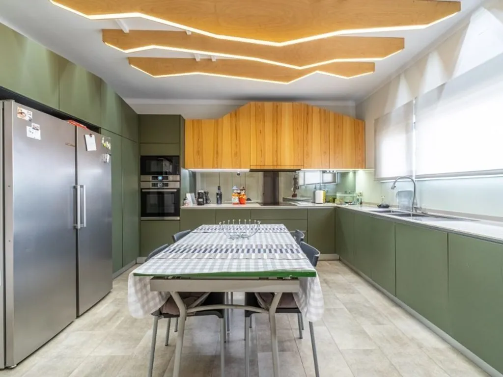 Kitchen - Luxury Flat with South/North Orientation in Porto