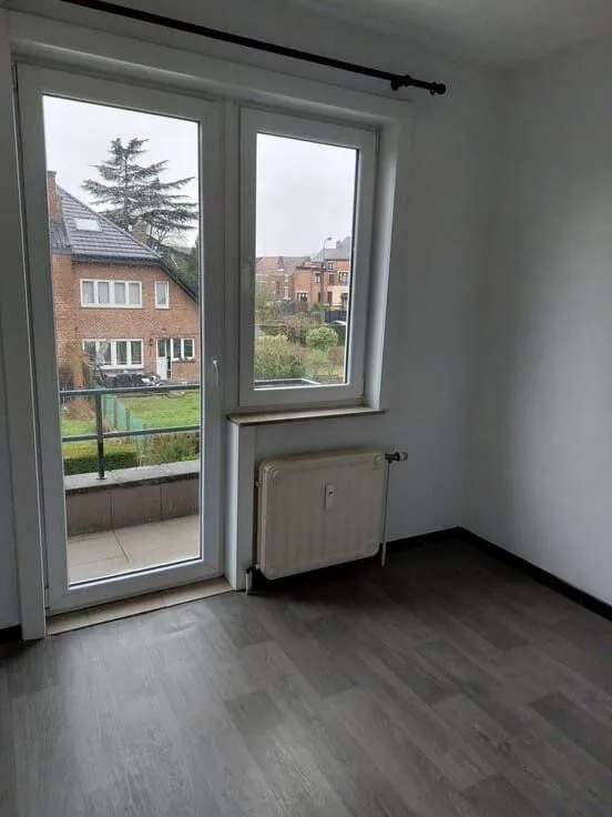 Toad - Flat with Terrace in Braine-l'Alleud