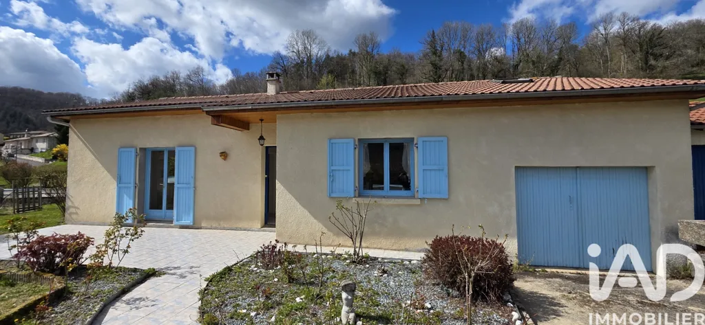 Extérieur - Maison de Plain-Pied avec Jardin à Saint-Simon