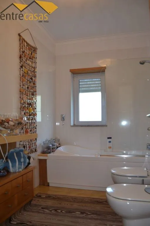 Bathrooms - Modern House with Sea Views in Carreço