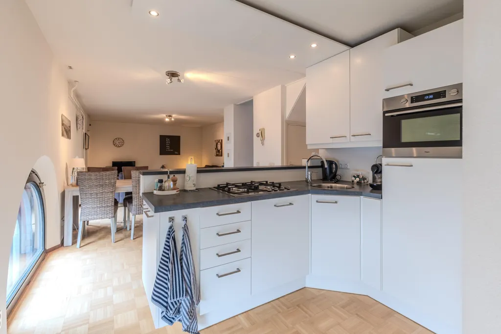 Köök - Charming Apartment in Historic Maastricht