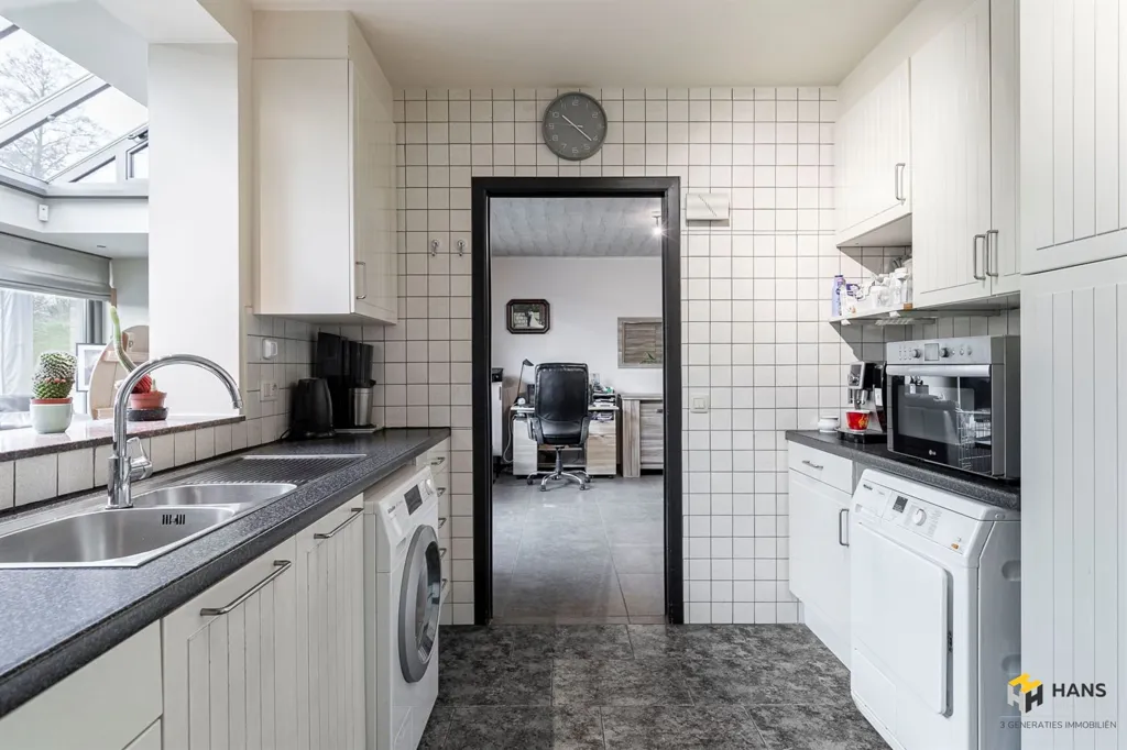 Cucina - Low-Rise Villa with Garden in Edegem
