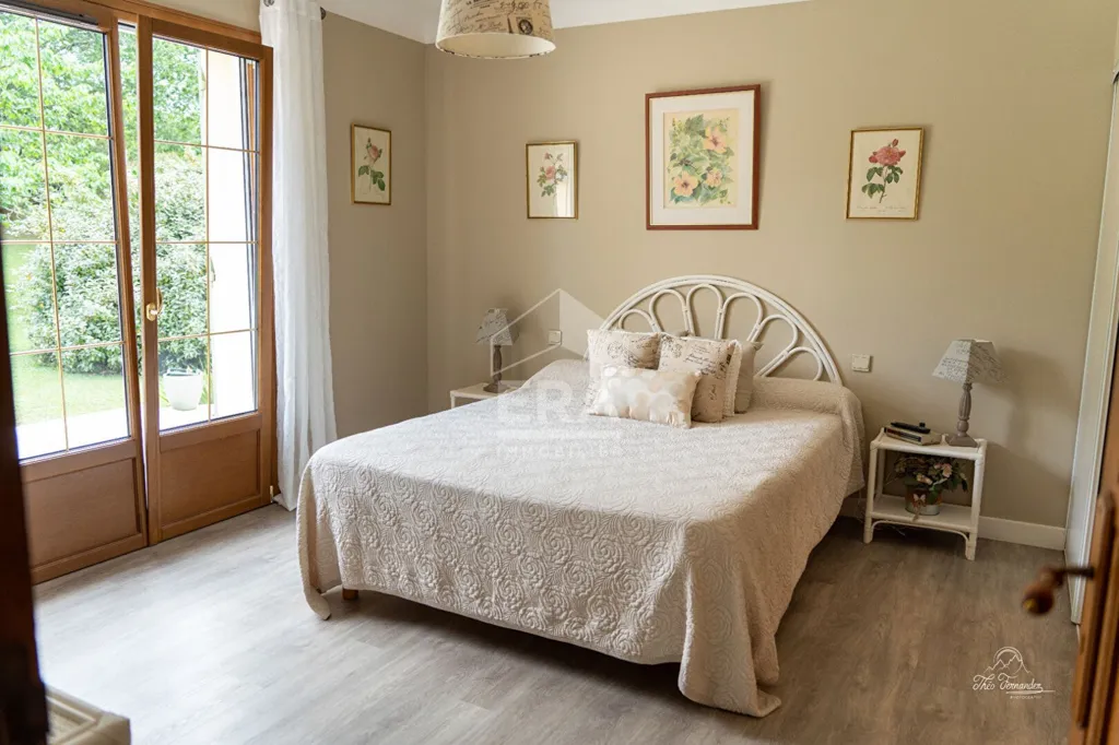 Chambres - Villa avec Piscine et Parc Arboré près de Nérac