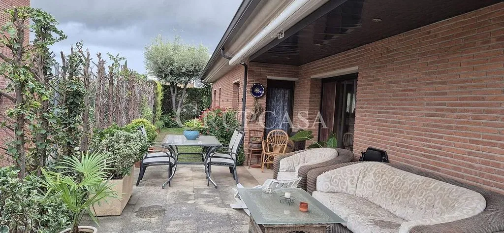 Terrasse - Detached House with Pool in Alpicat