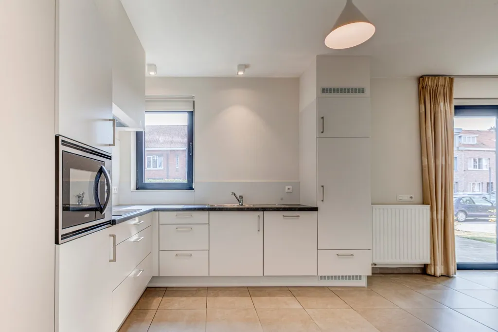 Cuisine - Assisté-Woning avec Terrasse et Piscine à Sint-Niklaas