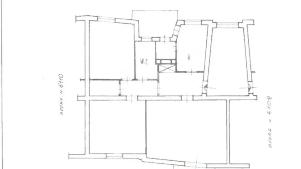 Plaan - Bright Apartment with Balcony in Palermo