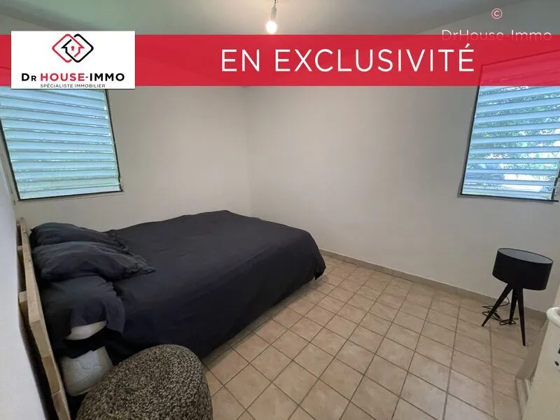 Chambres - Appartement T3 avec Terrasse à Sainte-Rose