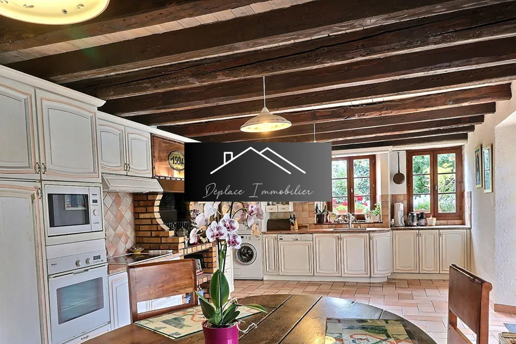 Cucina - Historic House with Pool in Ballaison