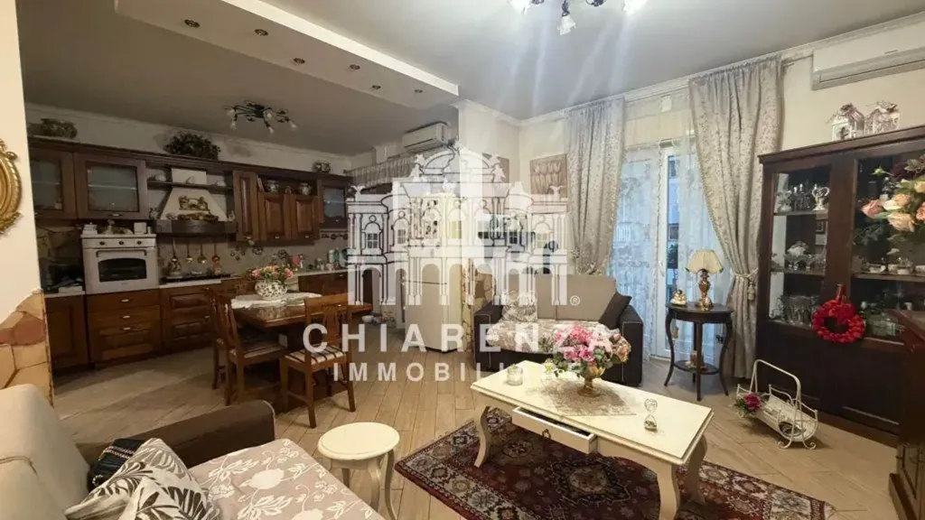 Séjour - Rustic-Style Apartment with Balconies in Catania