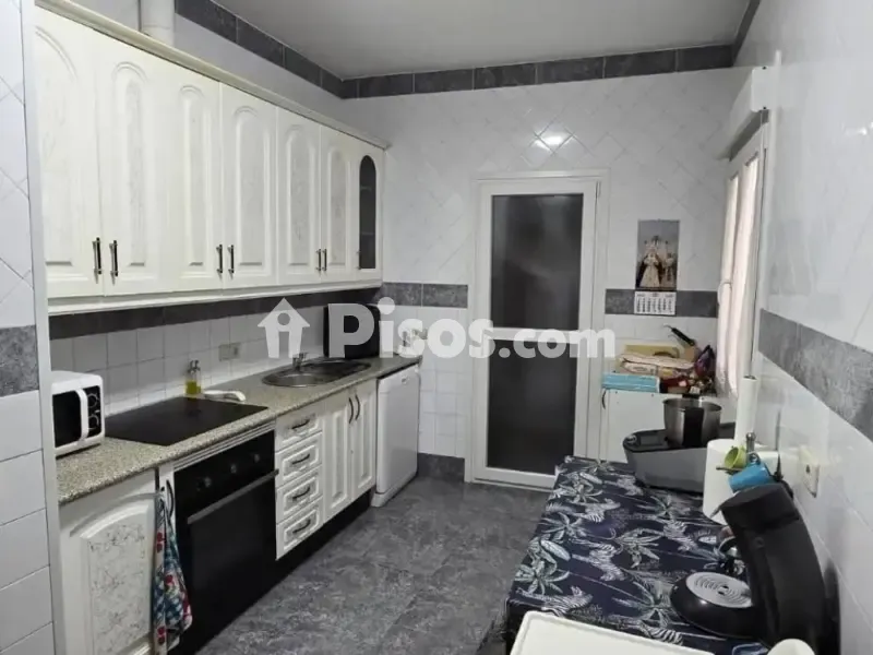 Cuisine - Reformed Ground Floor Flat in Ubeda's Historic Centre