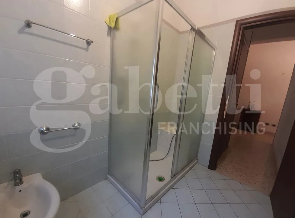 Salles de bain - Apartment with Balconies in Siracusa