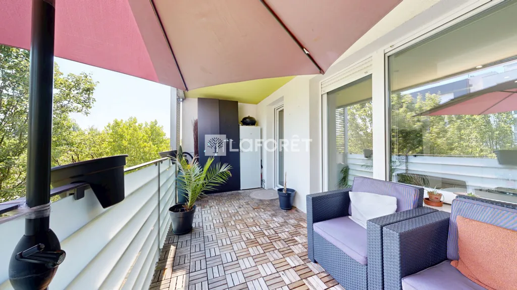 Balcony - 4-Piece Apartment with South Terrace in Strasbourg