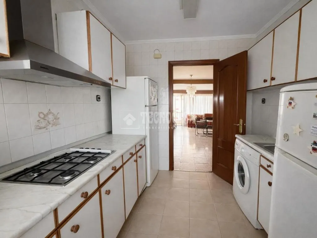 Köök - Apartment with Terrace in La Unión