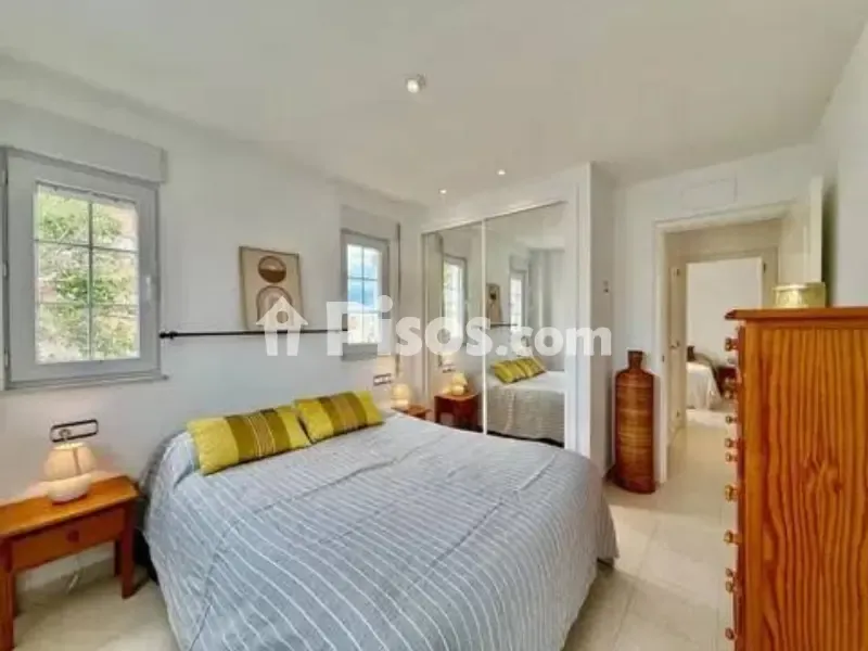 Bedrooms - 2-Bed Apartment with Terrace in Torrevieja