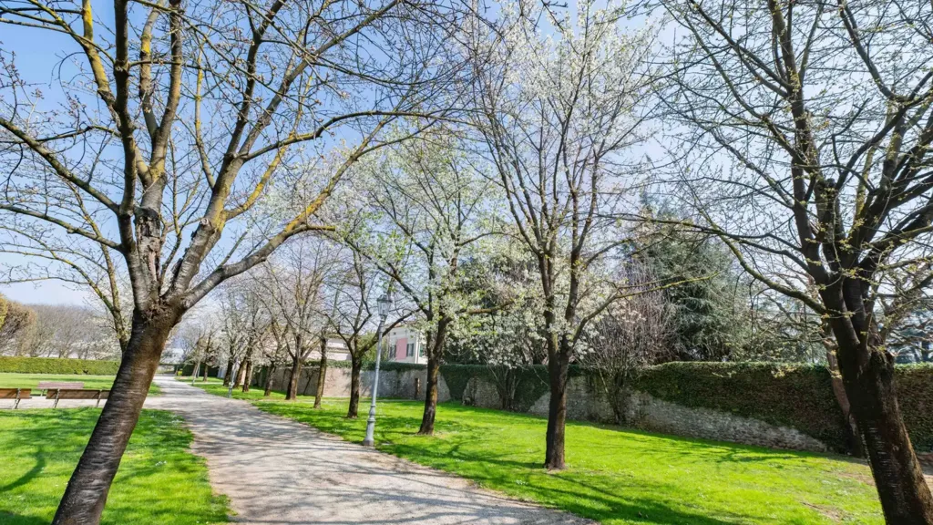 Duplex in Exclusive Residence, Castegnato