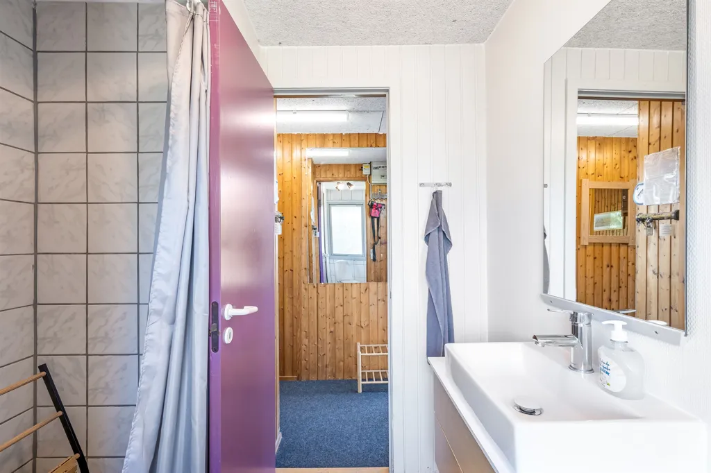 Salles de bain - Maison 3 pièces à Hemmet
