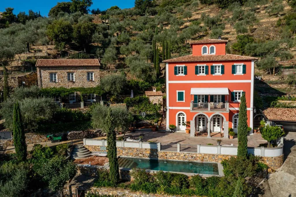 Vue aérienne - Estate with Sea View in Sanremo