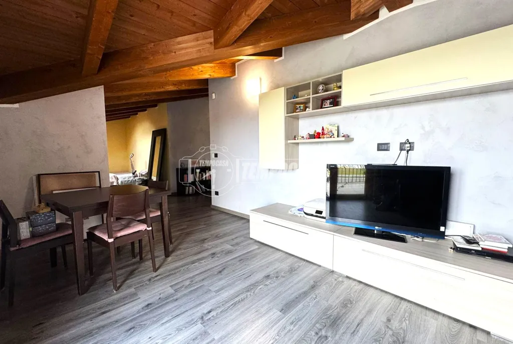 Elutuba - Modern Villa with Garden in Druento