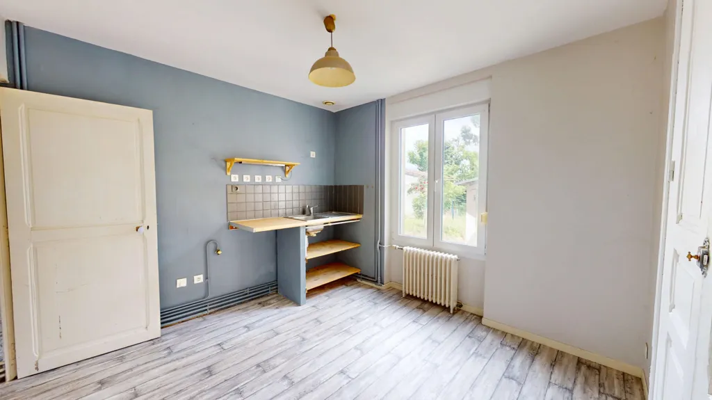 Pièces - Lot de Deux Maisons à Châteauroux, Proche Hôpital