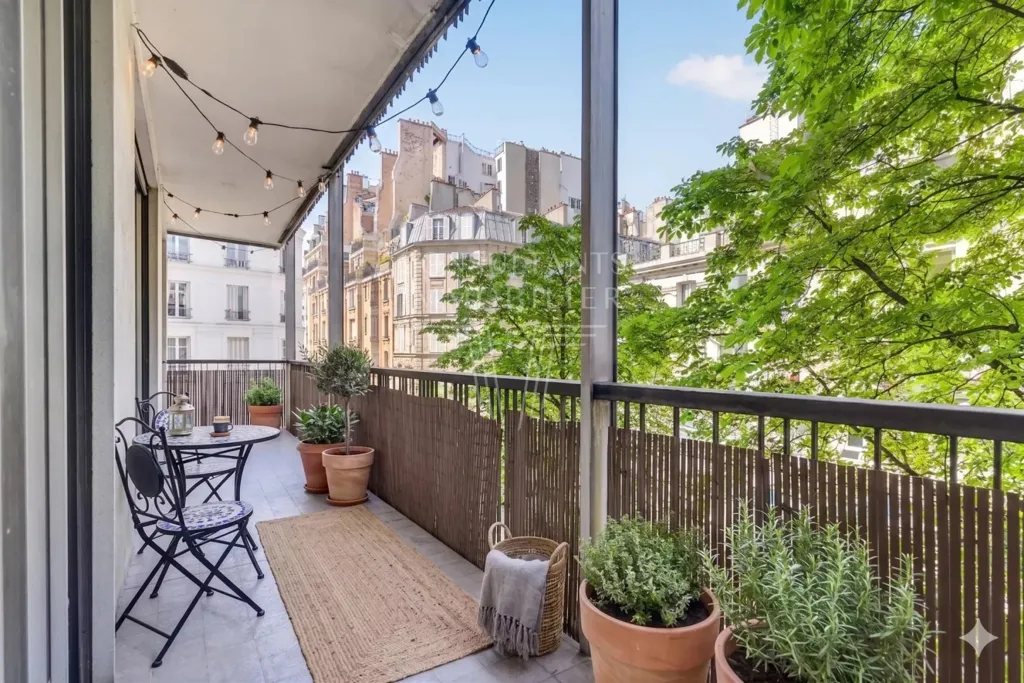 Balcon - Appartement 5 pièces à Paris 16ème
