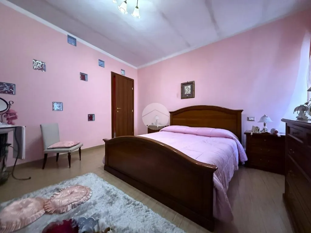 Chambres - Semi-detached House with Balcony in Albiano d'Ivrea