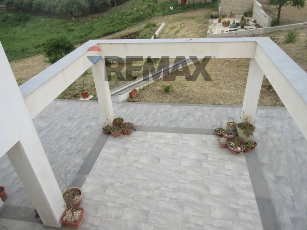 Terrass - Newly Built Villa with Sea View in Augusta