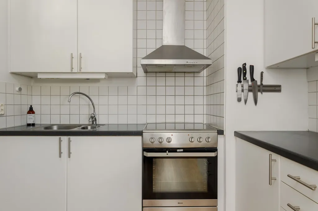 Cucina - Centrally Located Studio Flat with Generous Spaces in Växjö