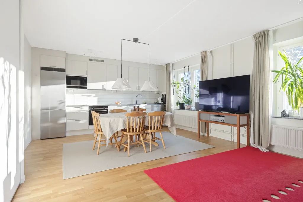 Söögituba - Modern Flat with Balcony in Silverdal