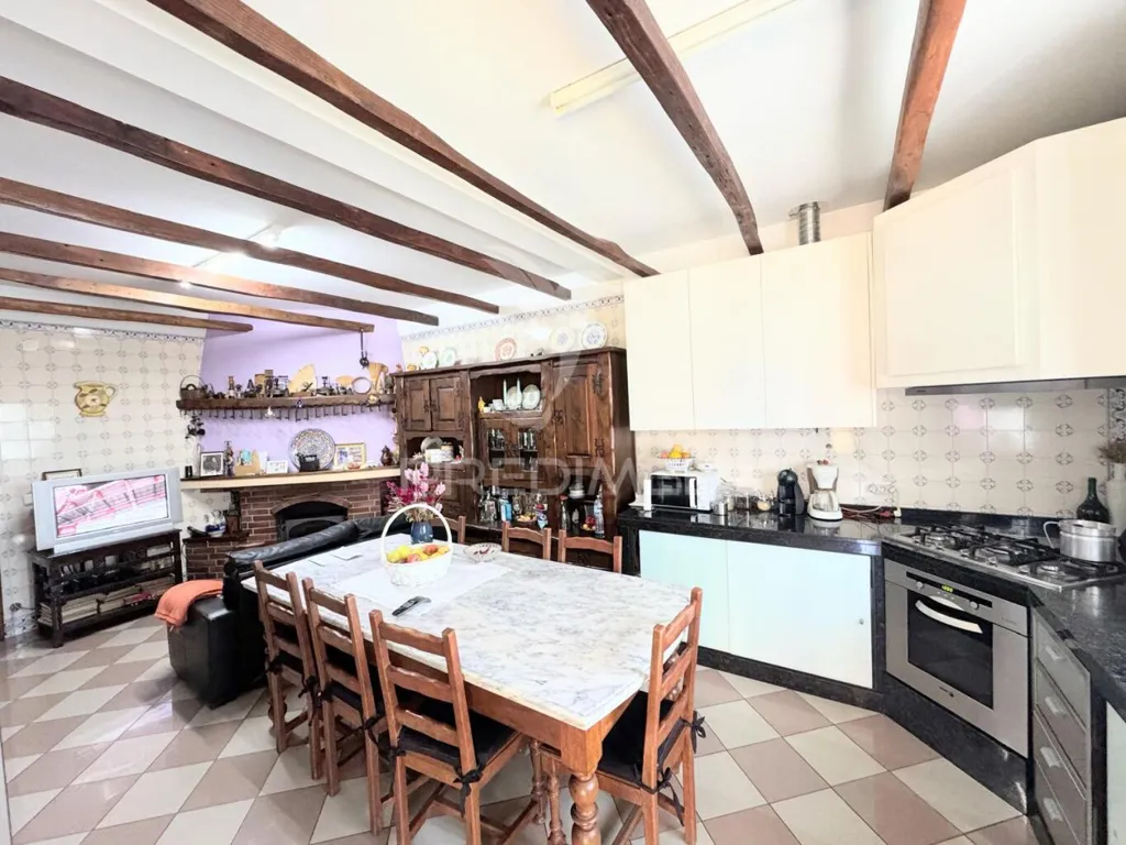 Dining Room - Detached House with Solar Exposure in Guimarães