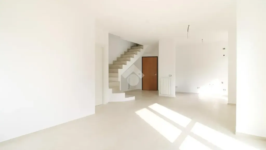 Séjour - Trilocale with Private Garden in Monte Urano