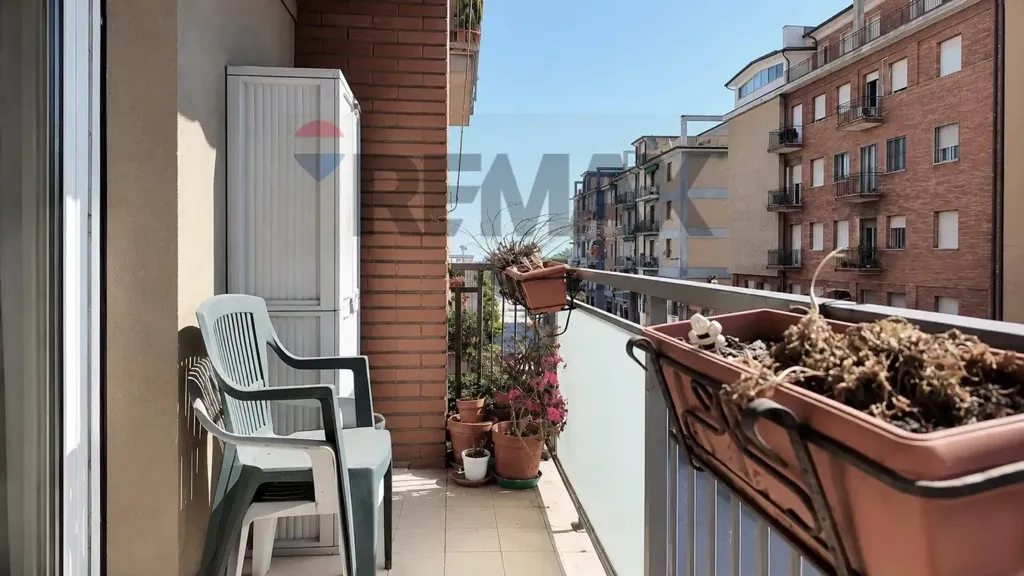 Appartement 5 pièces à IT