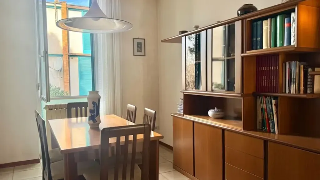 Salle à manger - Semi-Detached Villa with Private Garden in Faenza