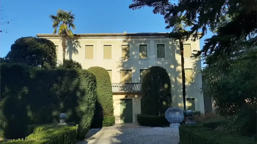 Extérieur - Villa with Garden in Onè, Montebelluna