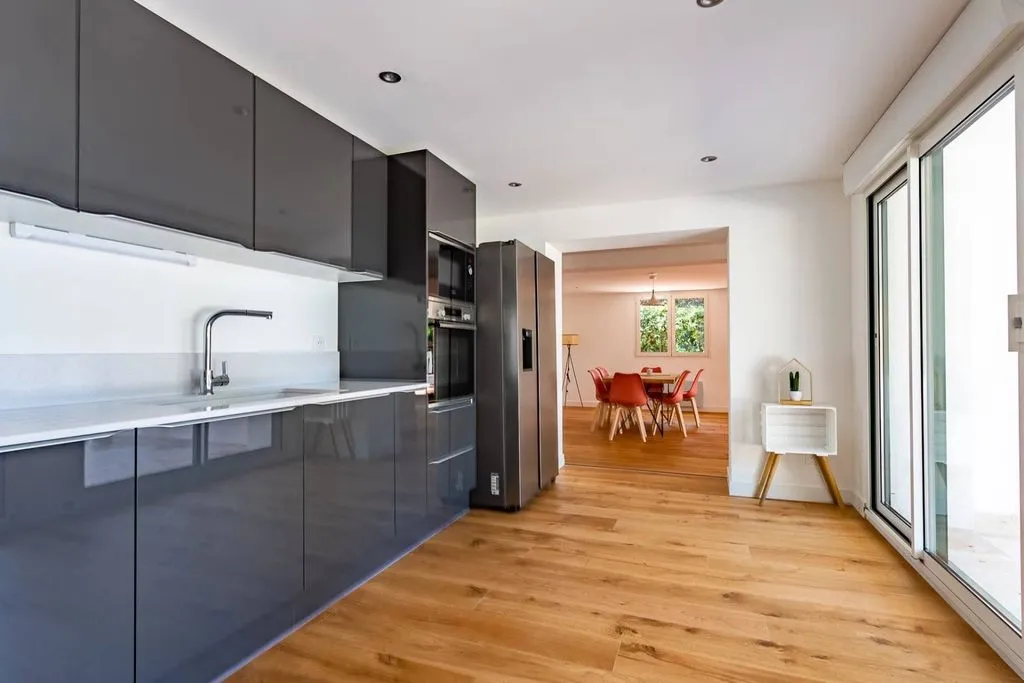Köök - Luxury Apartment with Sea View in La Teste-de-Buch
