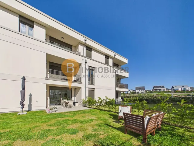 Garden - Modern Apartment with Terrace in Nospelt