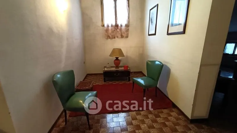 Elutuba - Terraced House with Garage in Prato