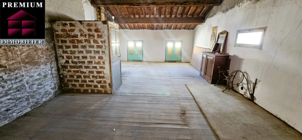 Stanze - Village House with Attached Barn in Corneilla la Rivière