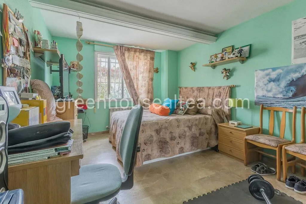 Bedrooms - Luxury Villa with Pool in L'Alfàs del Pi