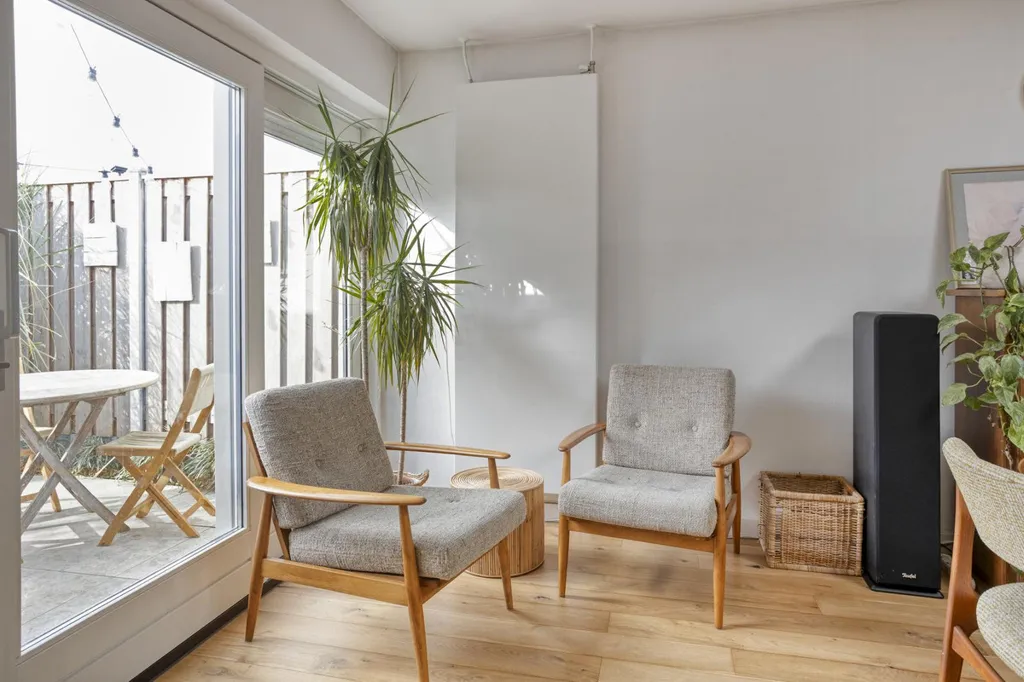 Living Room - Characterful Semi-detached House with Garden in Tilburg