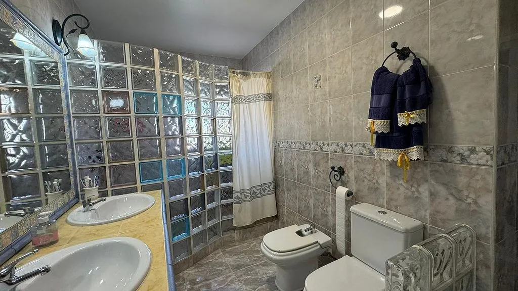 Vannitoad - Chalet with Terrace in Riogordo