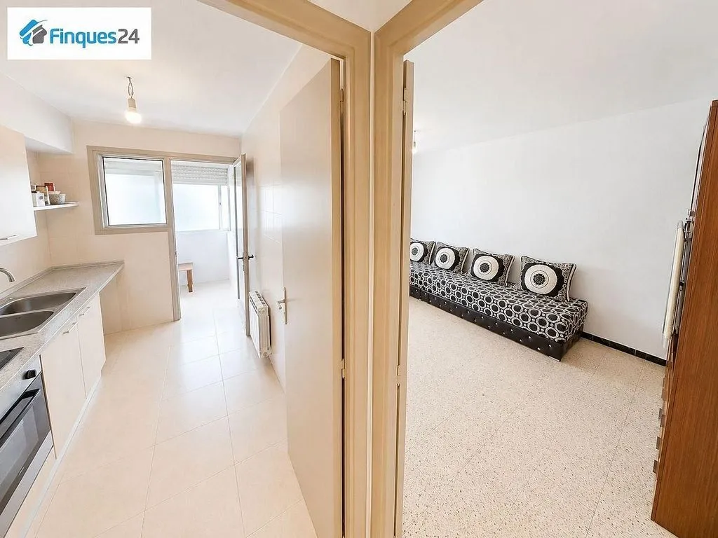 Cucina - Apartment with Pool and Balcony in Manresa