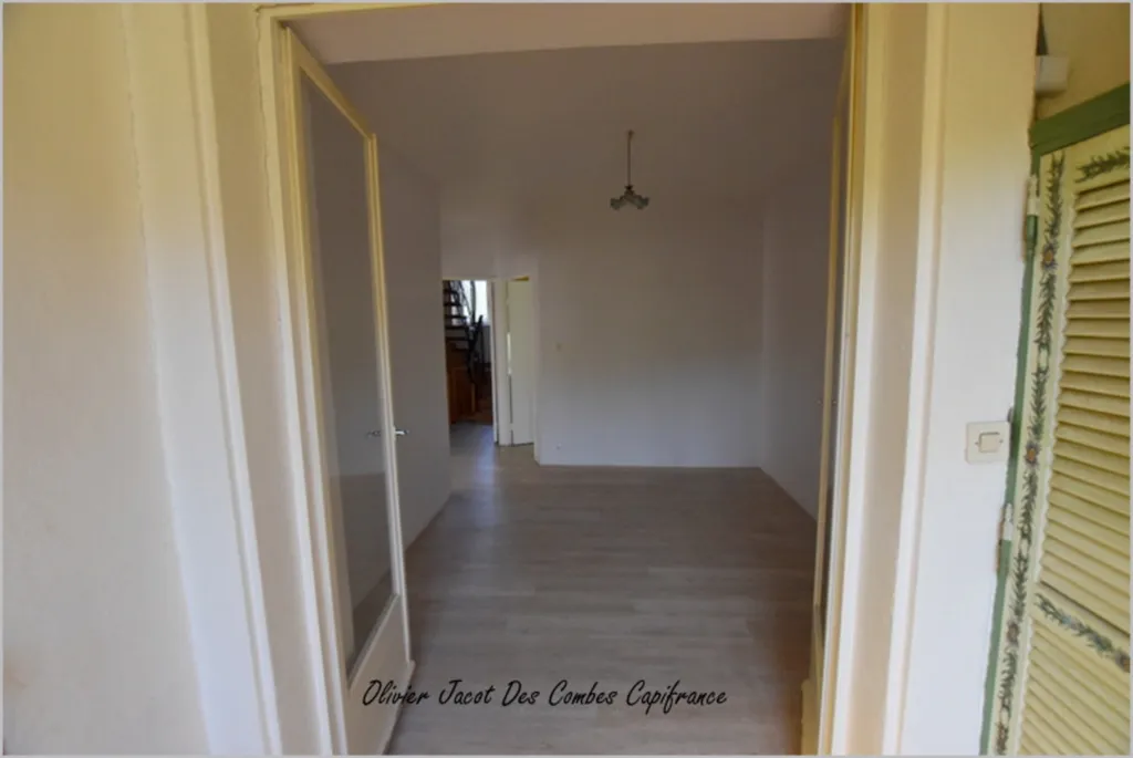 hallway_entrance