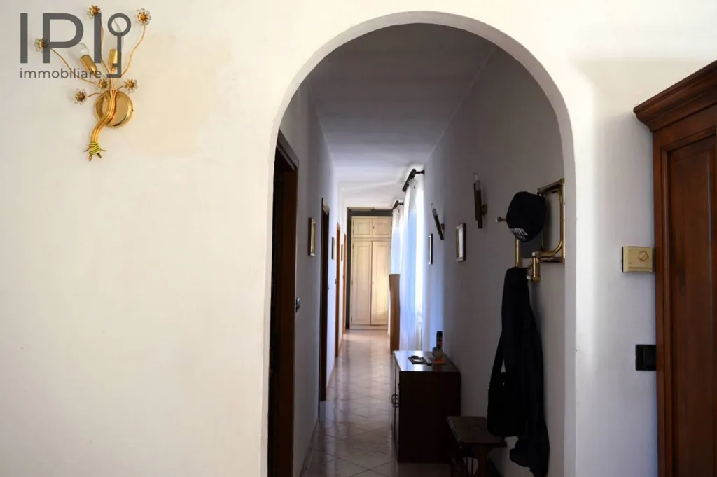 Esik - Villa with Sea View in Saliceto